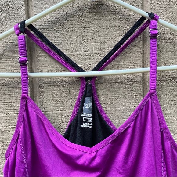 SOLD  The North Face Athletic Tank Top size Large - Picture 4 of 9
